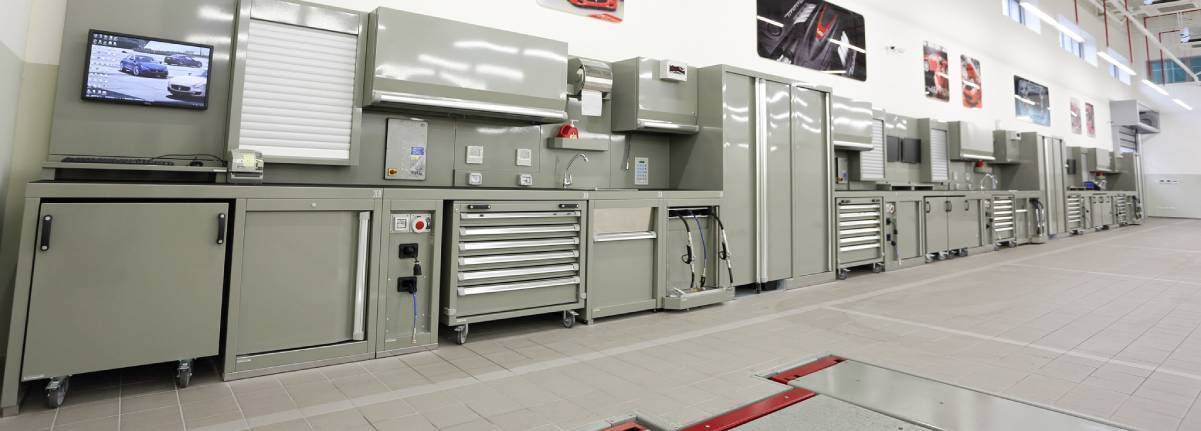 armadio porta attrezzi officina