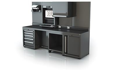 Allestimento per officina: i vantaggi di un progetto su misura