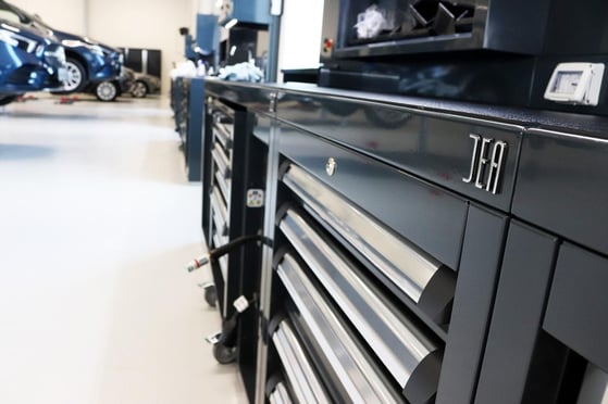 crea-i-tuoi-sistemi-di-armadi-per-officina-con-gli-arredi-modulari_i13791-kTO0w9l-l1-n1