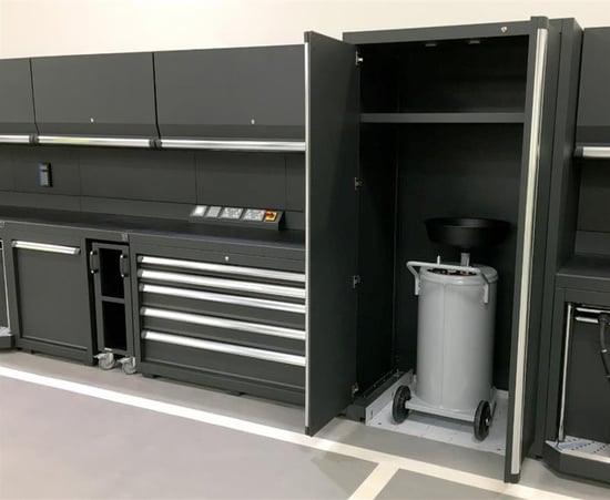 armadi da officina