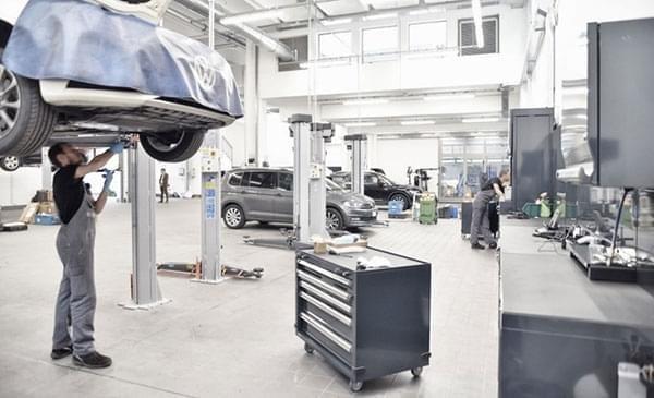 Workshop trolleys: the support needed for higher productivity