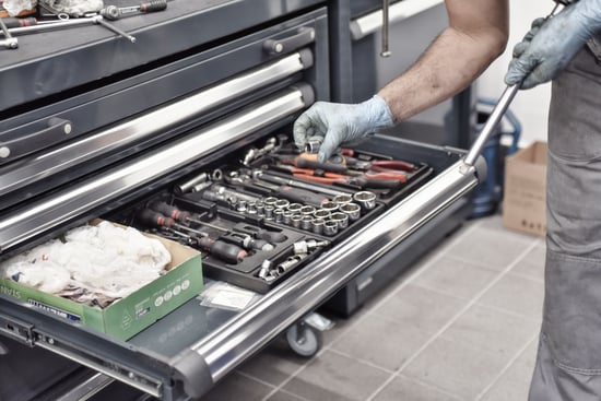 rolling tool cabinet